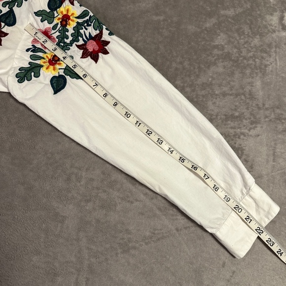 ZARA Floral Embroidered White LS Oversized Top Size M Boho Western Stagecoach - Picture 4 of 9